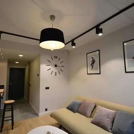 Baltic 3 - Rumbi 4-12 * Tallinn